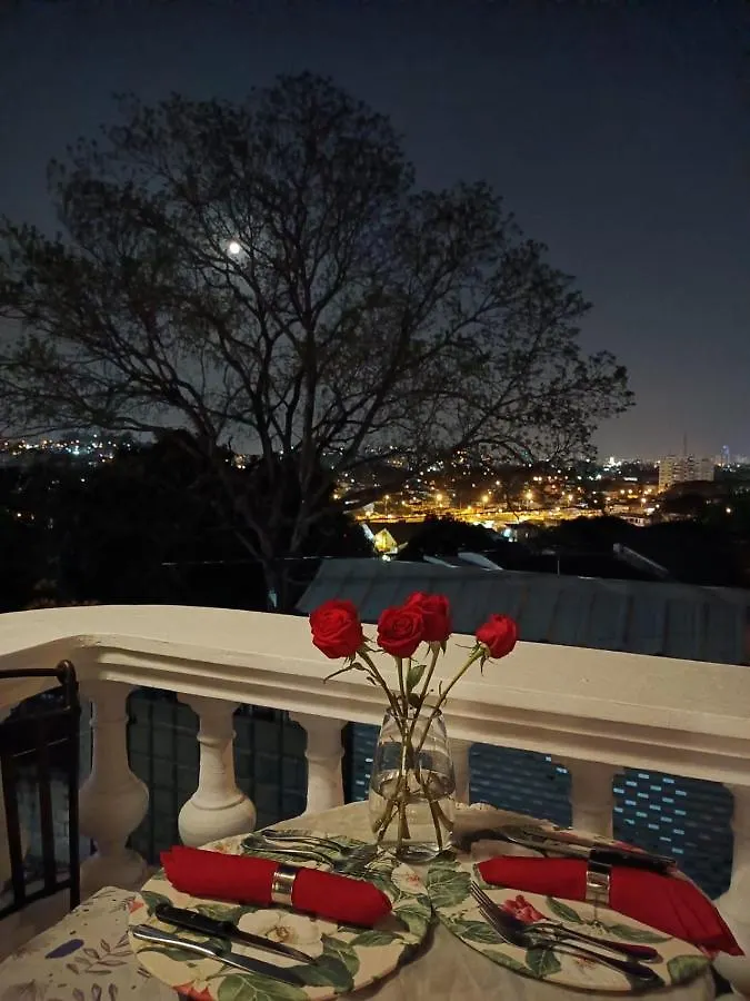 Iguanazu Bed & Breakfast Γκουαγιακίλ 3*,  Ισημερινός